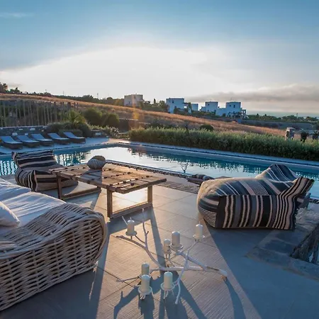 Вилла Luxury Paros Superior Private Pool Stunning Interior Хриси-Акти